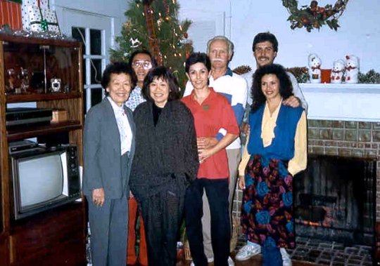 Xmas 1988 - Jim Lau (with Mom and Eloise), Joan McWilliams, Travis McWilliams, Jim Stevenson, Susan Bustamante (photo courtesy Joan McWilliams)